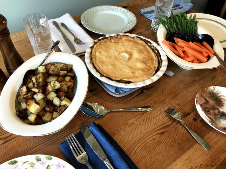 Vegan Chicken and Mushroom Pie